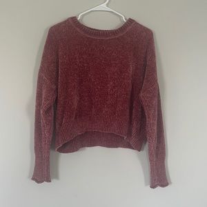 Long sleeve Rosie pink/maroon sweater. In really good condition. No snags.